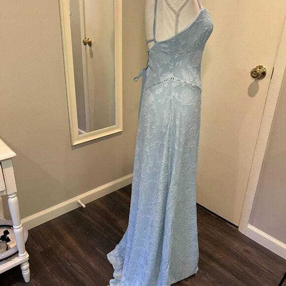 Princess Polly Light Blue South Of France Lace up Back Maxi Dress, Size 6 - Picture 7 of 16